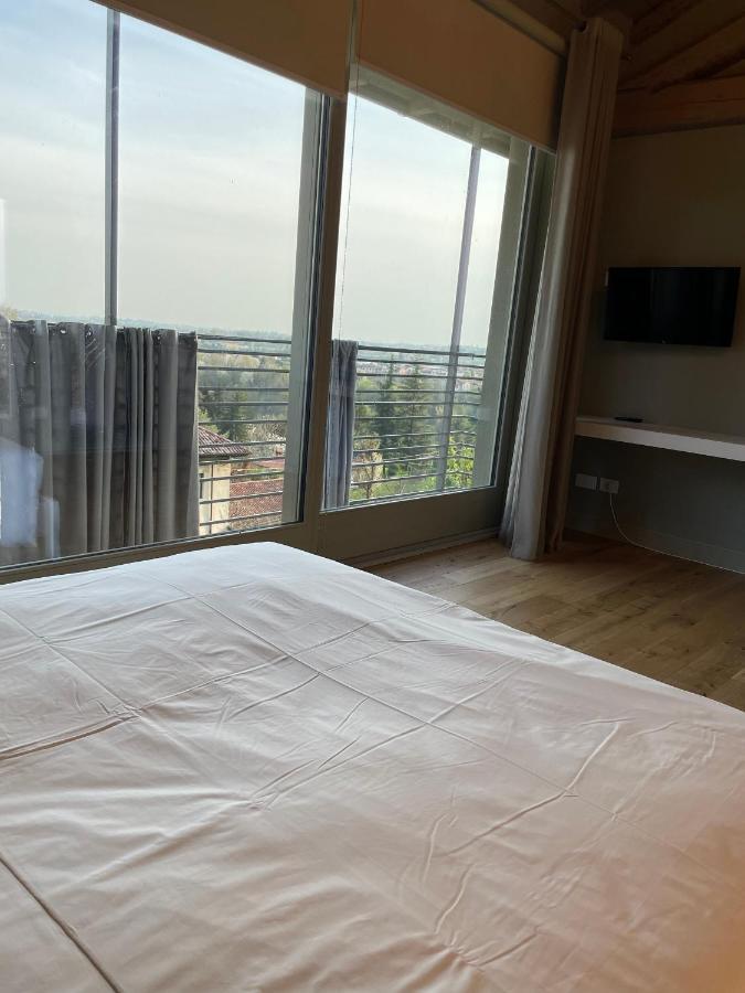 Cascina Pianetta Quinta Hotel Missaglia Bagian luar foto