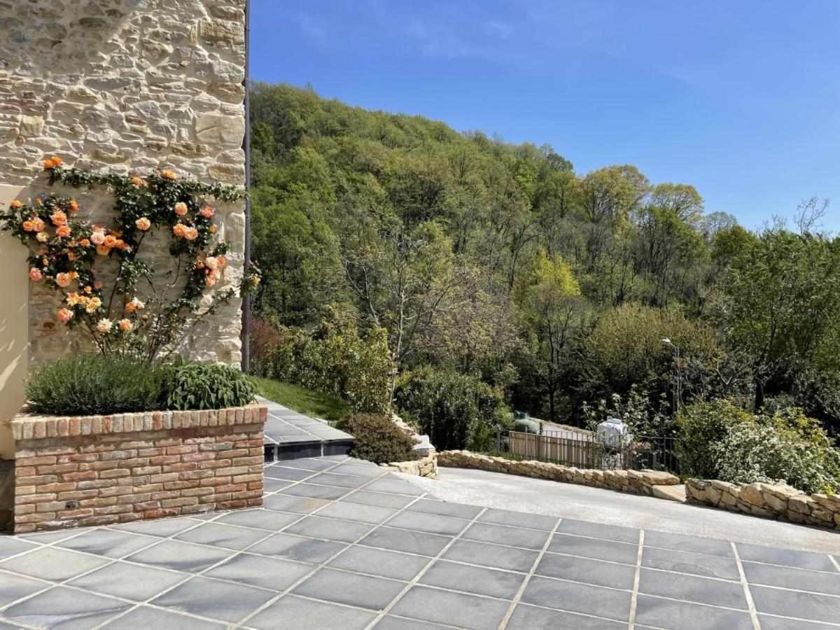 Cascina Pianetta Quinta Hotel Missaglia Bagian luar foto