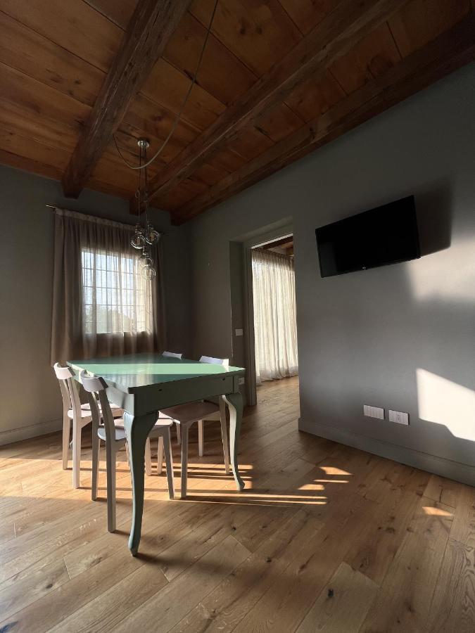 Cascina Pianetta Quinta Hotel Missaglia Bagian luar foto